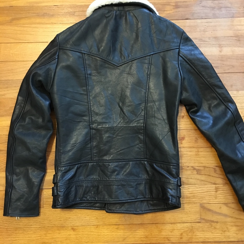 100% Leather Jacket - image 5